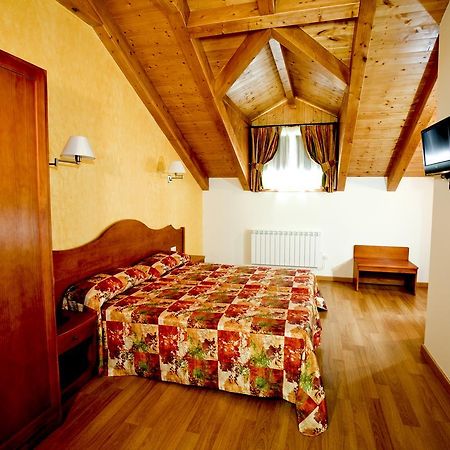 Hotel Montseny Espuy Esterno foto