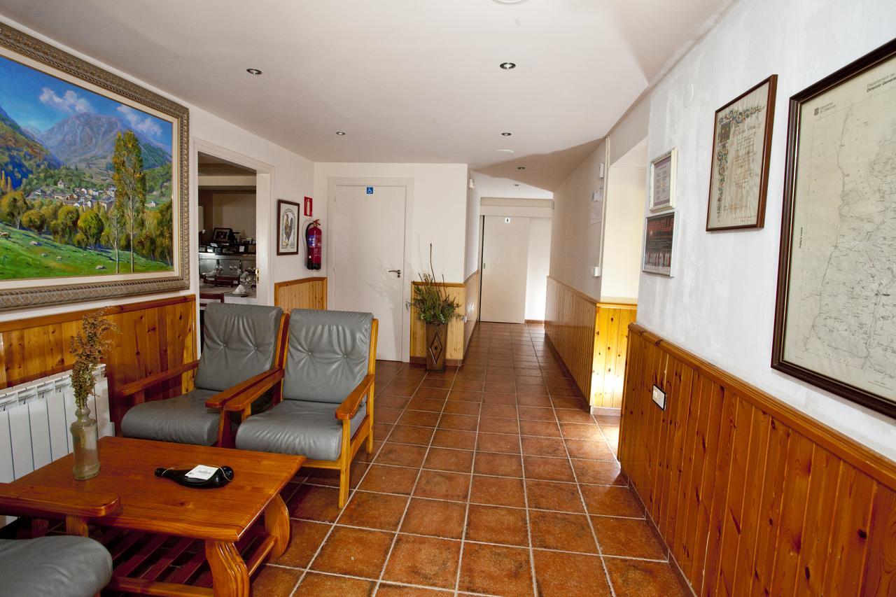 Hotel Montseny Espuy Esterno foto